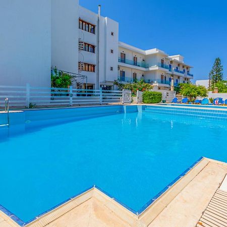 Athina Inn Hersonissos  Exterior photo