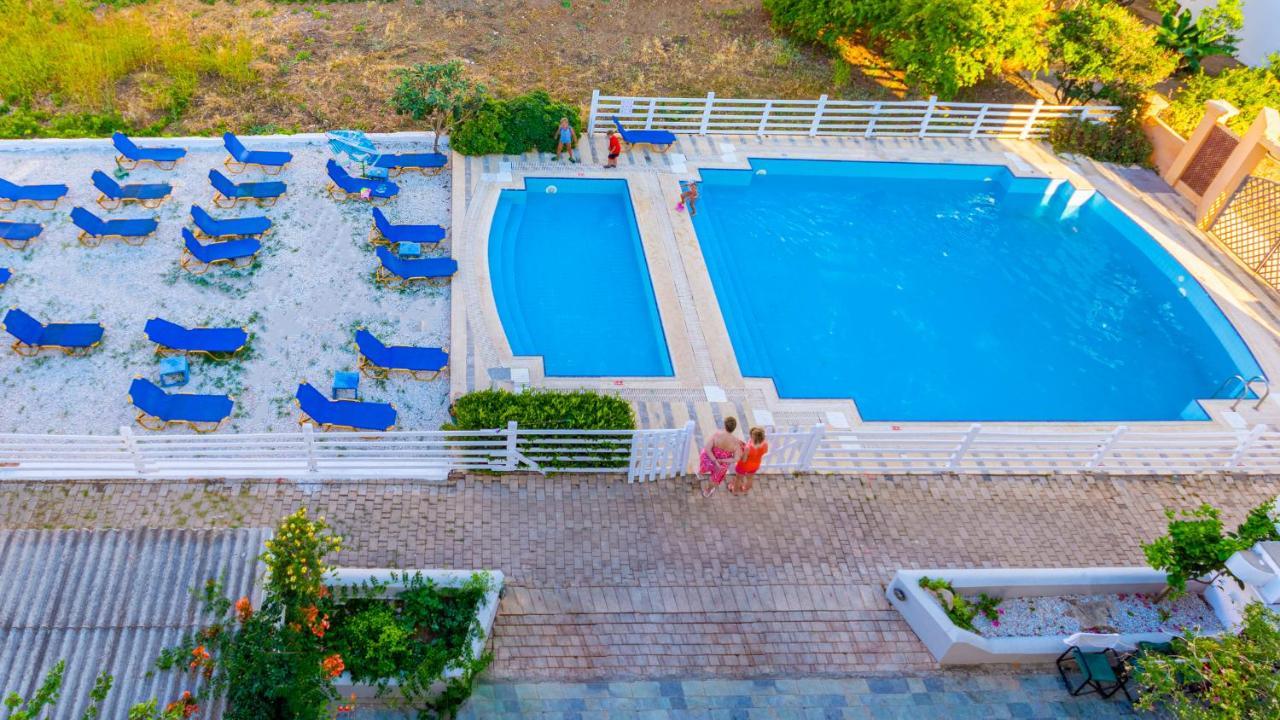 Athina Inn Hersonissos  Exterior photo
